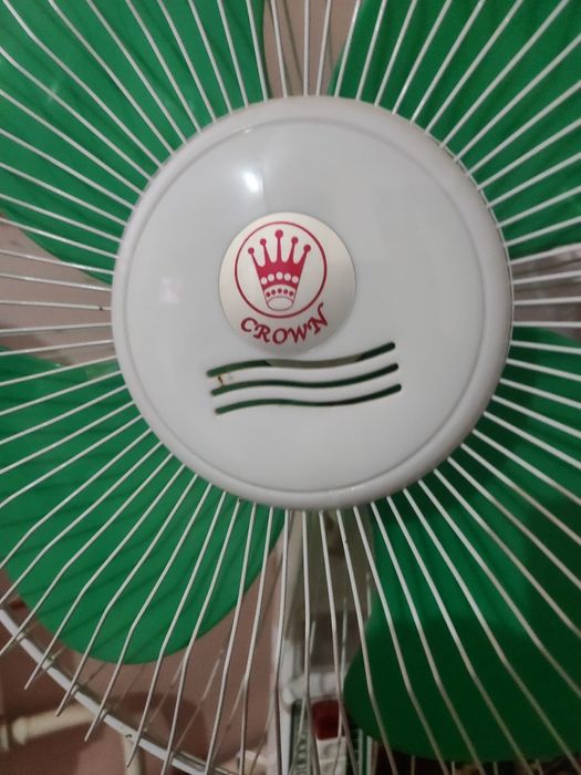 Вентилятор сотилади