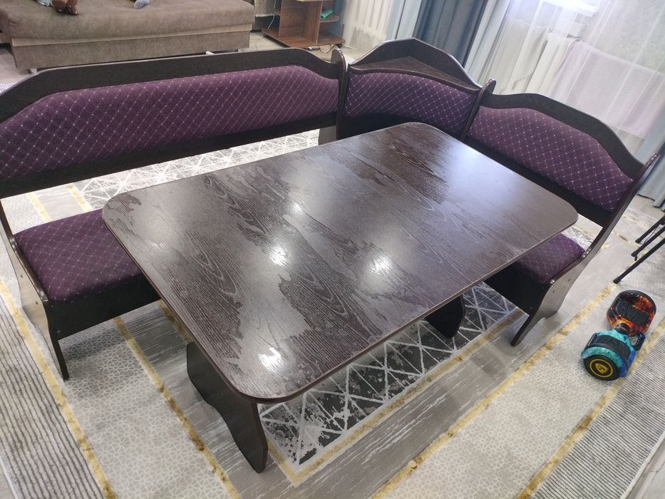 Продам кухонный уголок