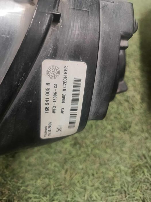 Faruri Volkswagen Golf 5