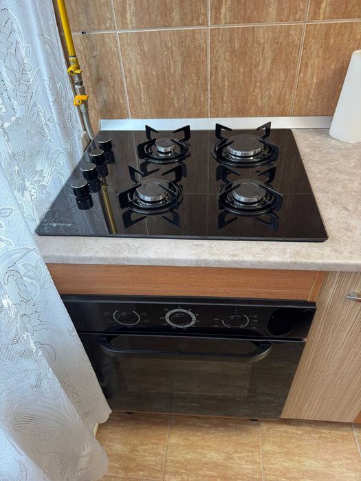 Inchiriez garsoniera zona Ostroveni