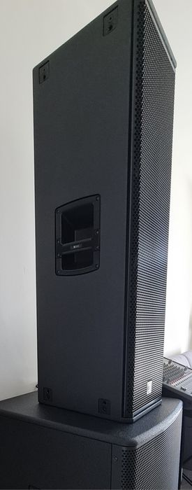 Vand Rcf Nxl 44-a mk2 și Rcf 8004-AS