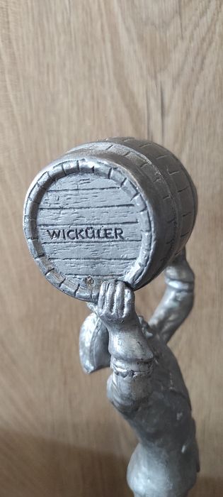 Фигура, Статуетка от калай