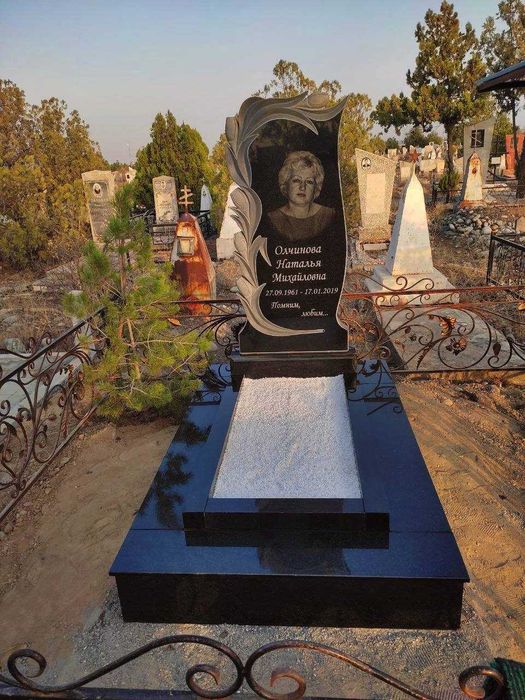 Изготовление и установка Памятников