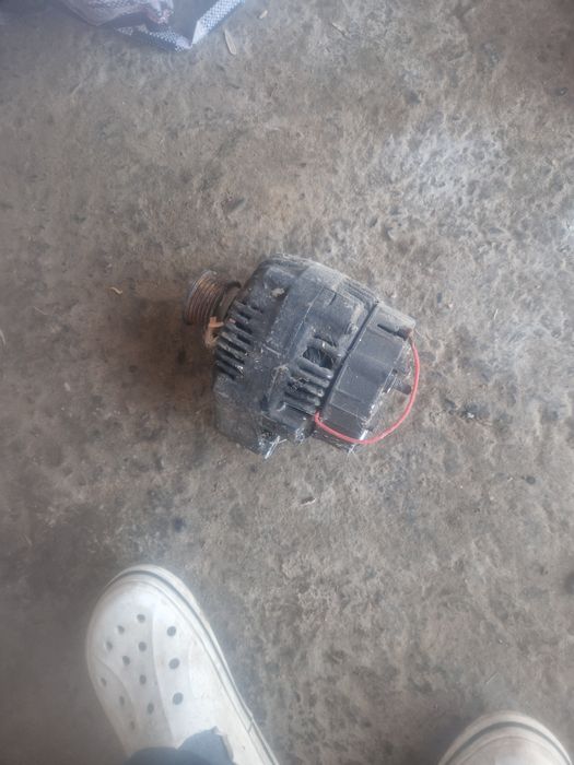 Генератор мерседес С200