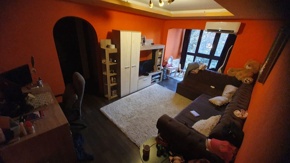 Proprietar Vand apartament 3 camere