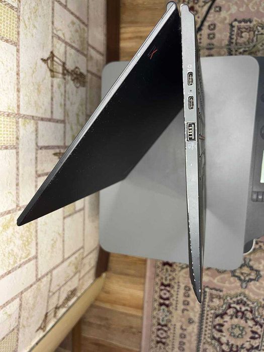 Lenovo ThinkPad Yoga X1 сатылады!