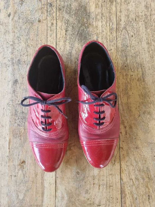 Дамски обувки естествена кожа номер 38,5