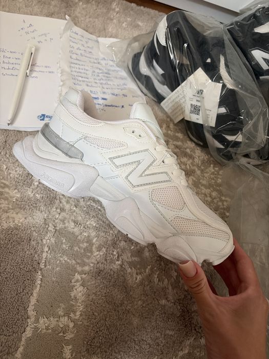 New Balance 9060