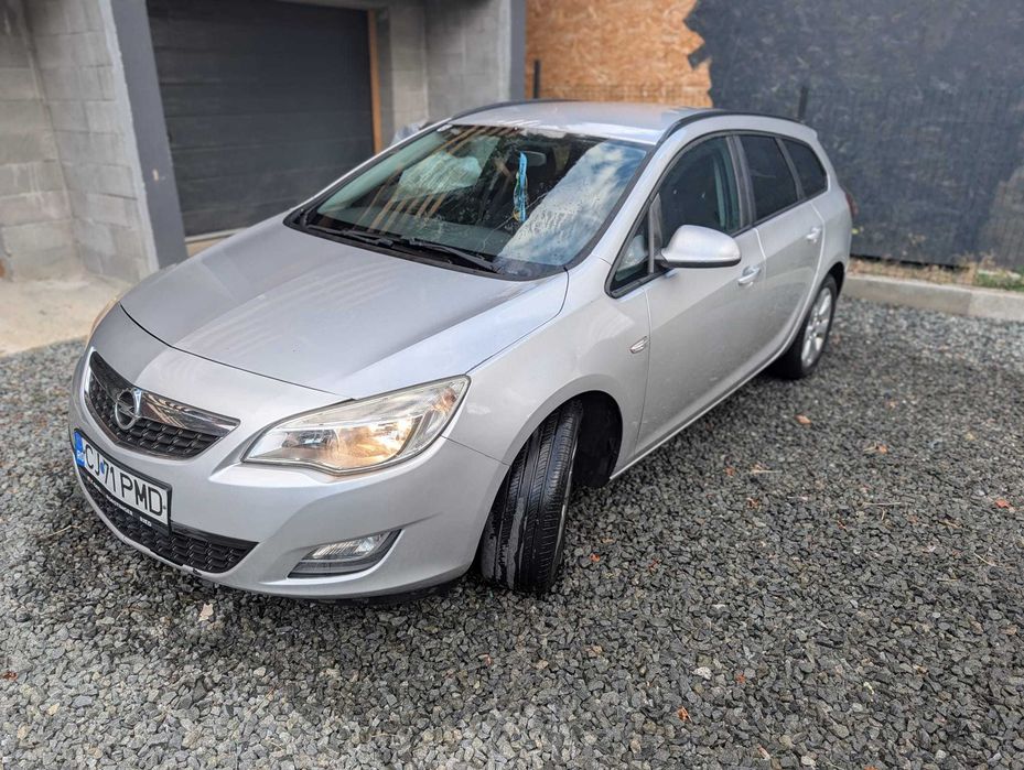 OPEL Astra 2012 — imagine 4