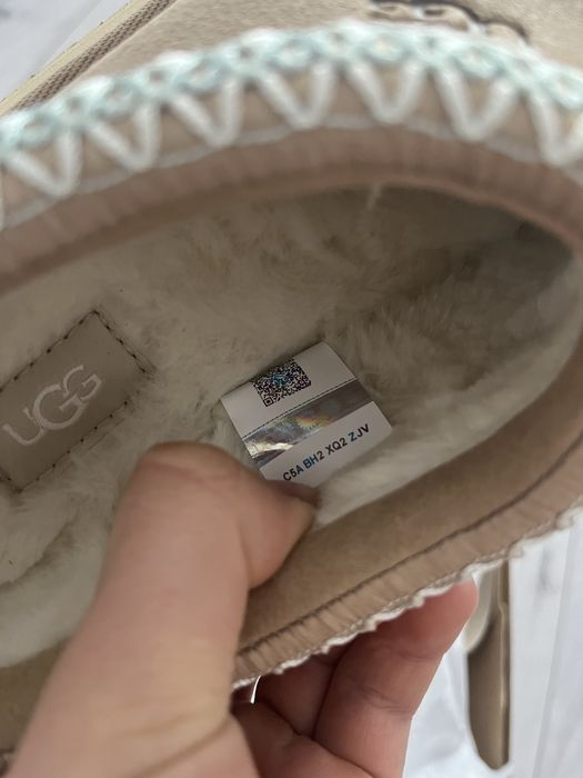 UGG Tazz Sand Slippers