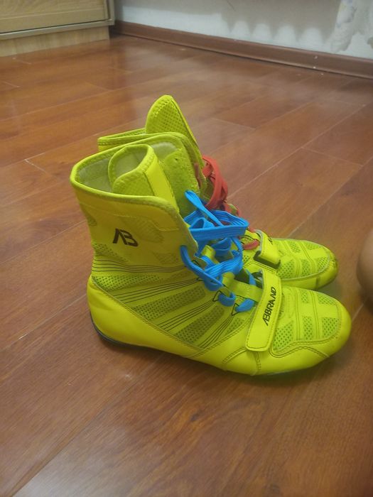 Abrand боксёрки.