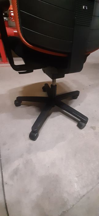 Scaun de birou în stare bună