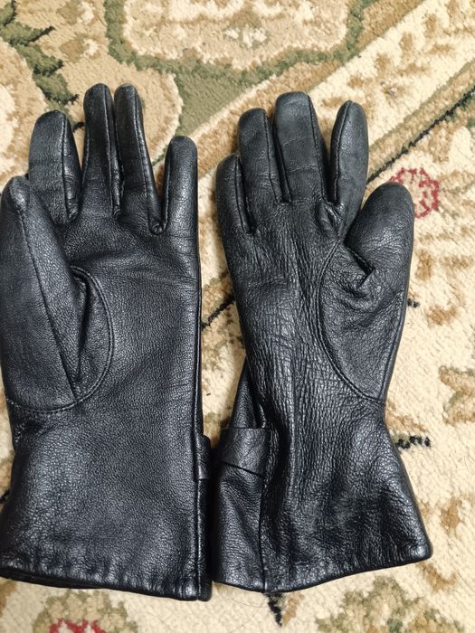 Перчатки женские кожаные