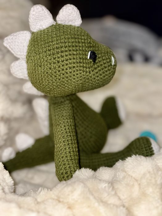 Ръчно плетено динозавърче (23см) - Перфектен подарък