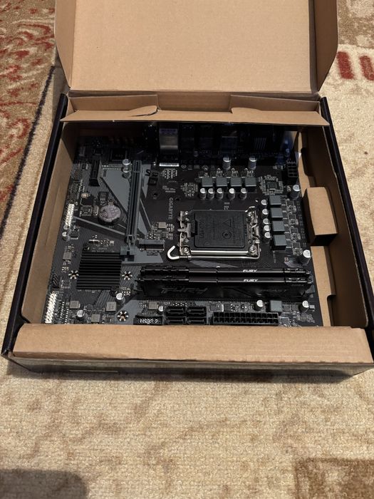 Продам материнскую плату и озу