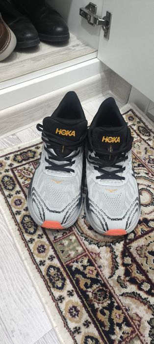 Кроссовки Hoka новые