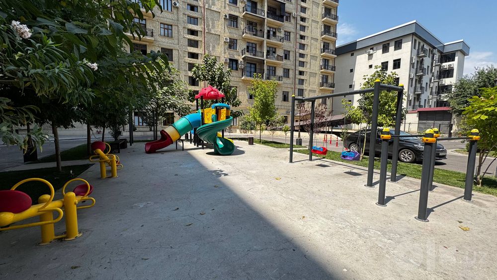 ЖК "Yashnobod New Life" 3/10/10 82m² 145000