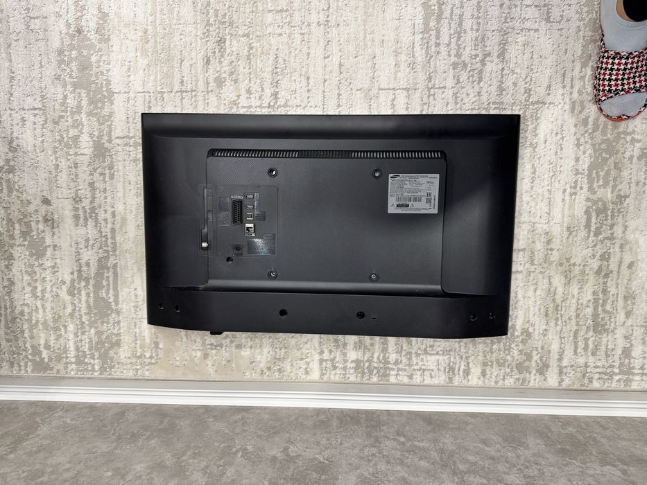 Продам телевизор