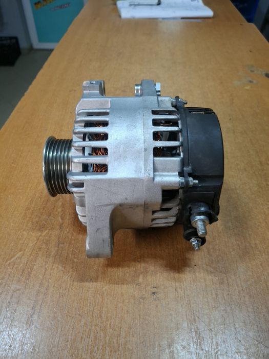 Alternator Peugeot 107 Toyota Aygo Citroen C1 1.0 Benzina