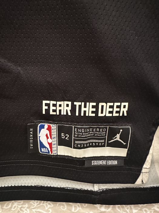 Maieu jordan baschet bucks NBA XL