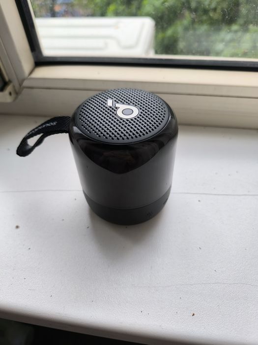 Колонка  soundcore glow mini