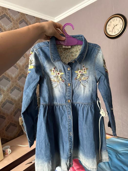 Продам джинсовое платье новое