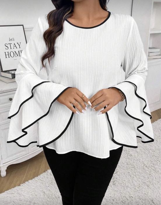 Дамска спортно елегантна бяла блуза/риза с ефектен ръкав
