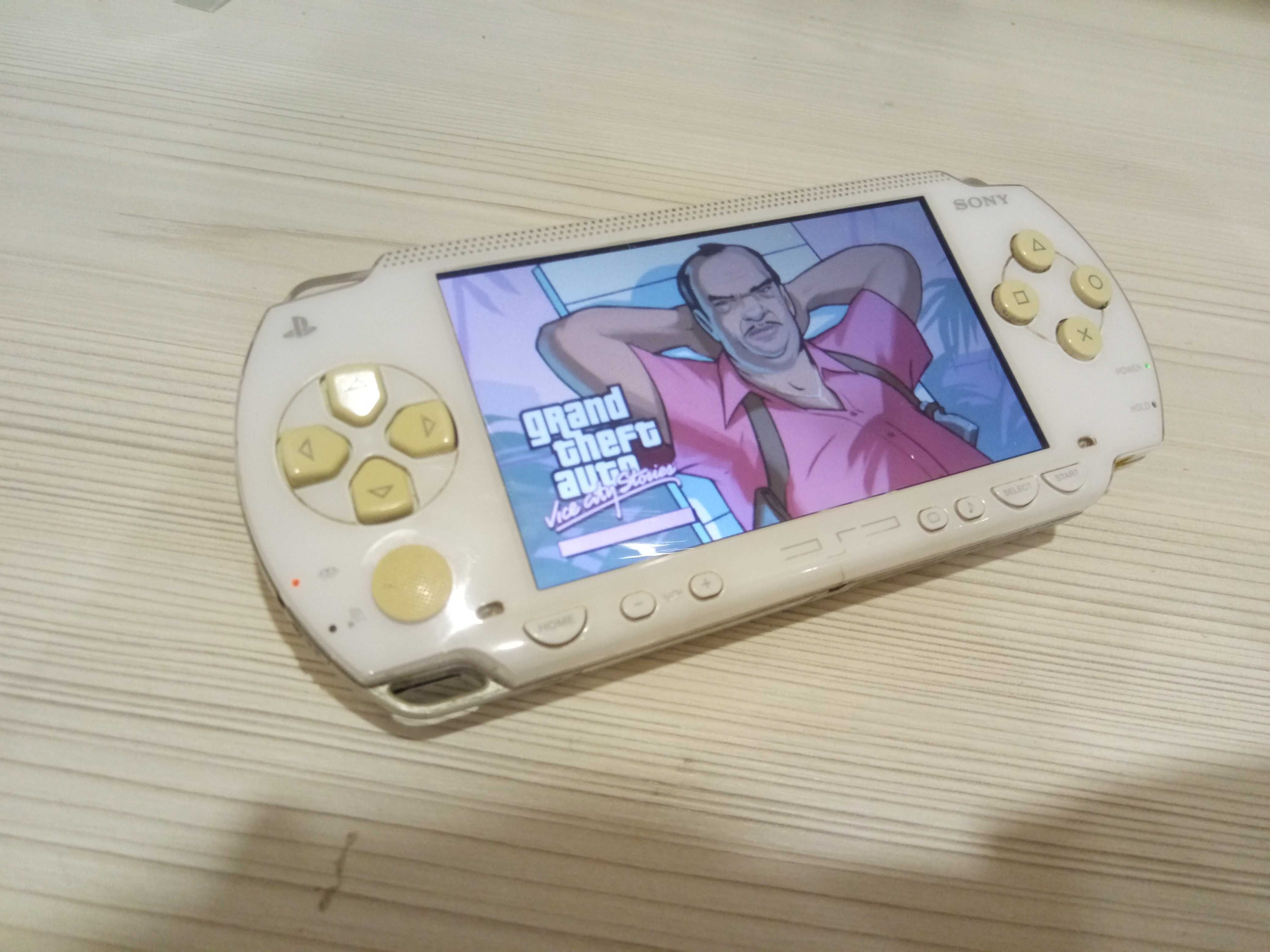 Sony PSP 1004 (fat): 30 000 тг. - Приставки Караганда на Olx