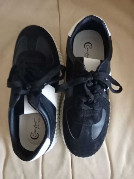 Pantofi sport cu talpa groasa
