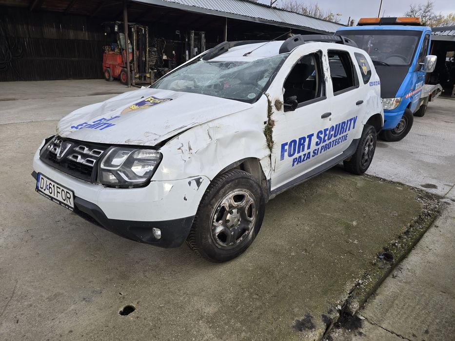 Dezmembrari/piese/Dezmembrez Dacia Duster 2017 1.6 sce 2x4