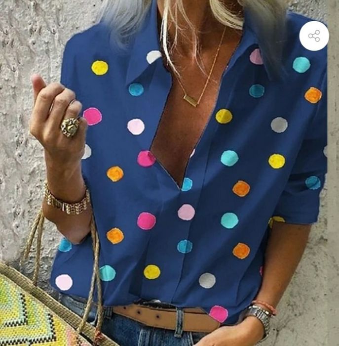 Страхотна дамска риза на цветни точки, размер М
