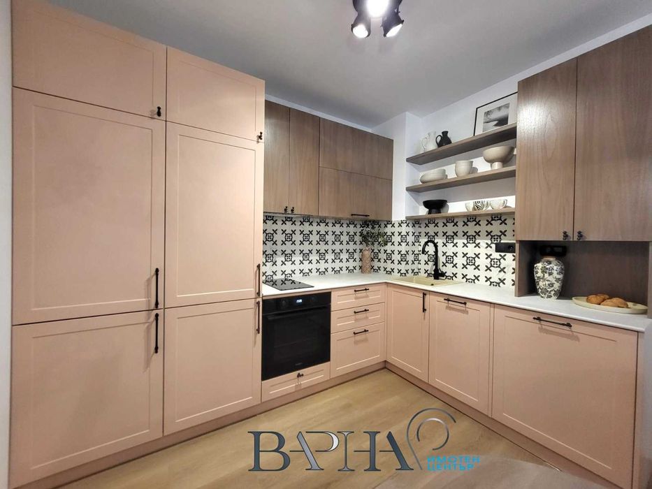 НОВ ИМОТ! Студио в к.к. Константин и Елена!