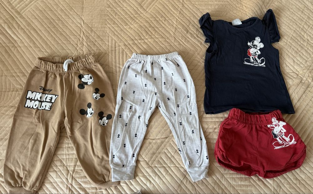 Отдам детские вещи на девочку