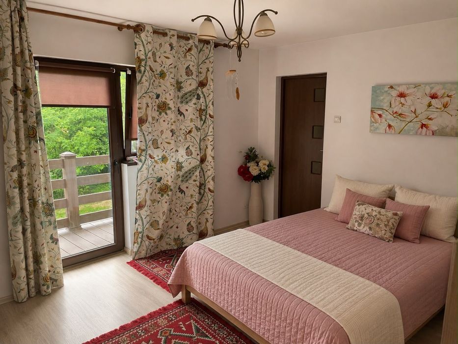 Casă deosebită cu teren de 1.705 mp – Vălenii de Munte, Prahova