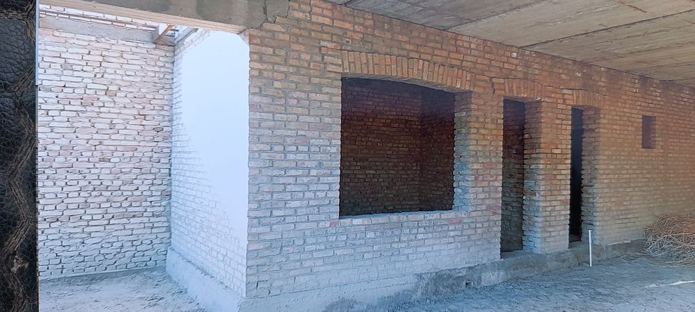 Участка тез ва арзон сотилади. 7 соток