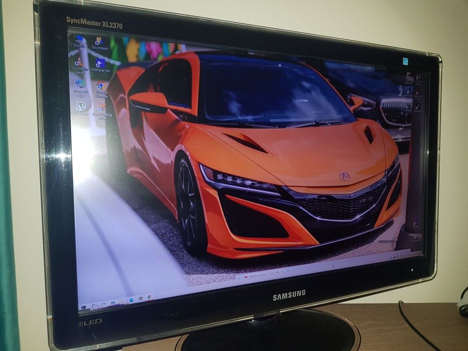 Vand monitor Samsung SyncMaster XL2370