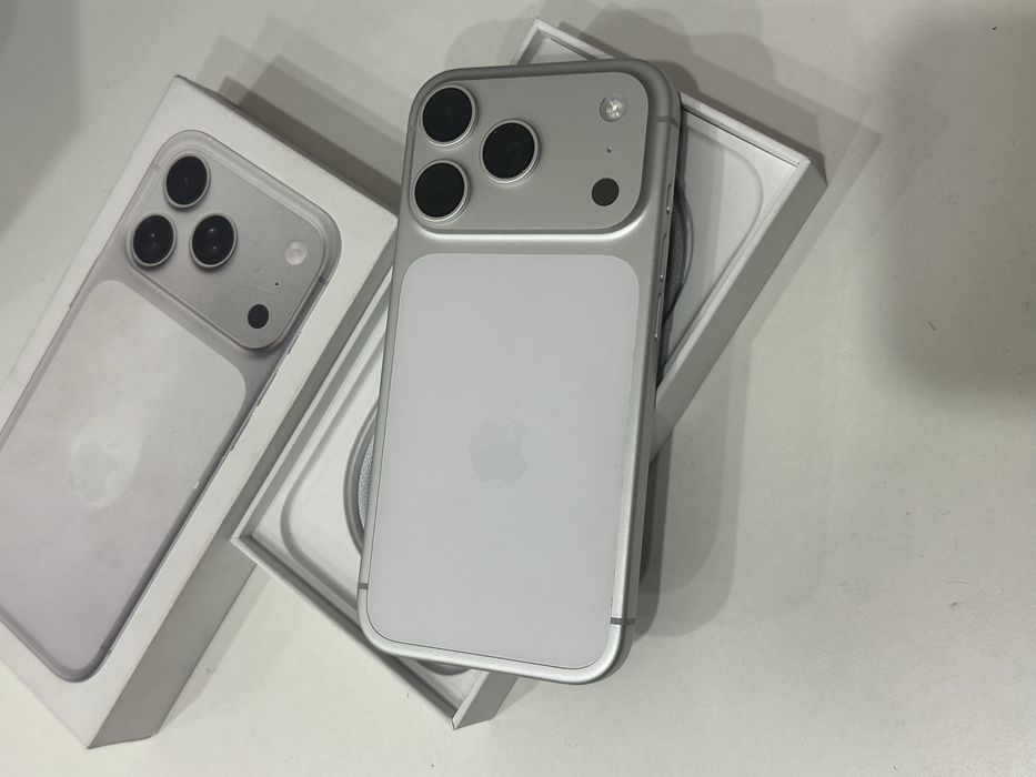 Айфон 17 про 256 Обмен