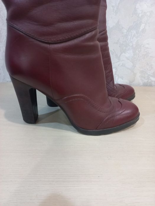 Зимние сапоги женские