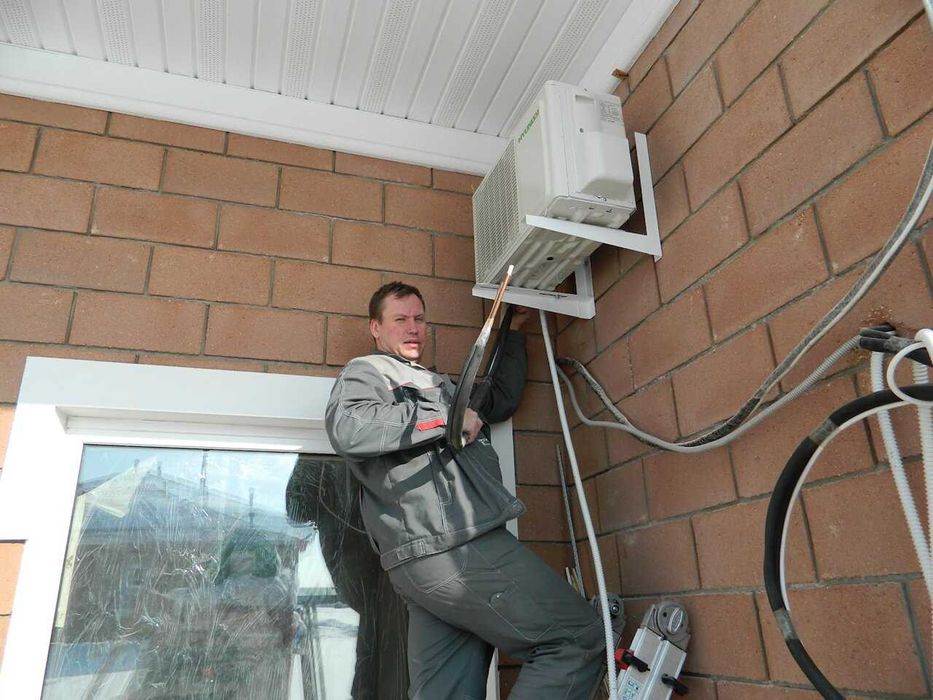 Demontaj bilan chuqur konditsioner tozalash