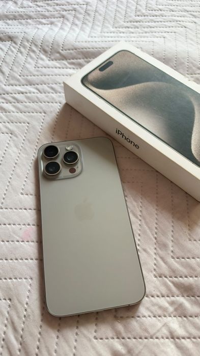 Iphone 15 pro max 256 gb ESIM