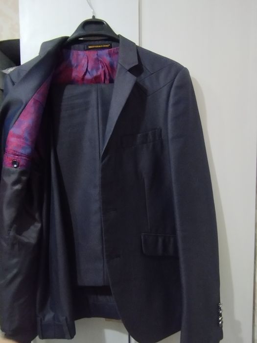 Отдам костюм б/у за конфеты