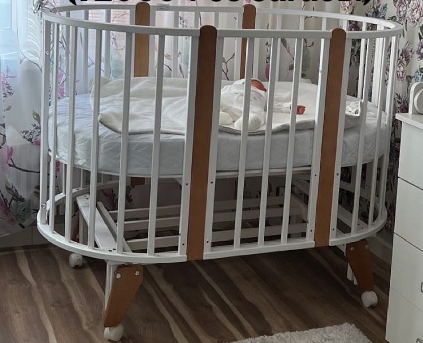 Манеж сатылады.Детский кровать.