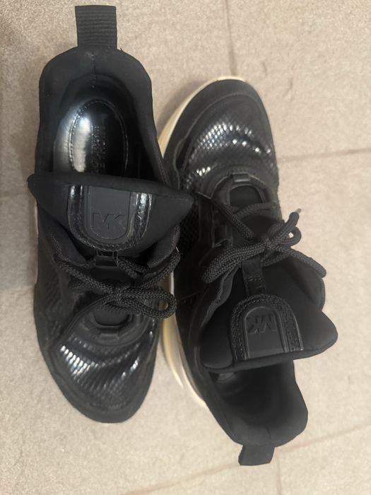 Сникърс Michael Kors