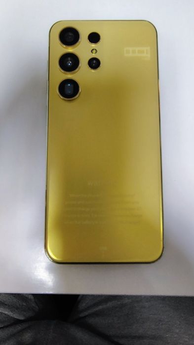 Продавам телефон