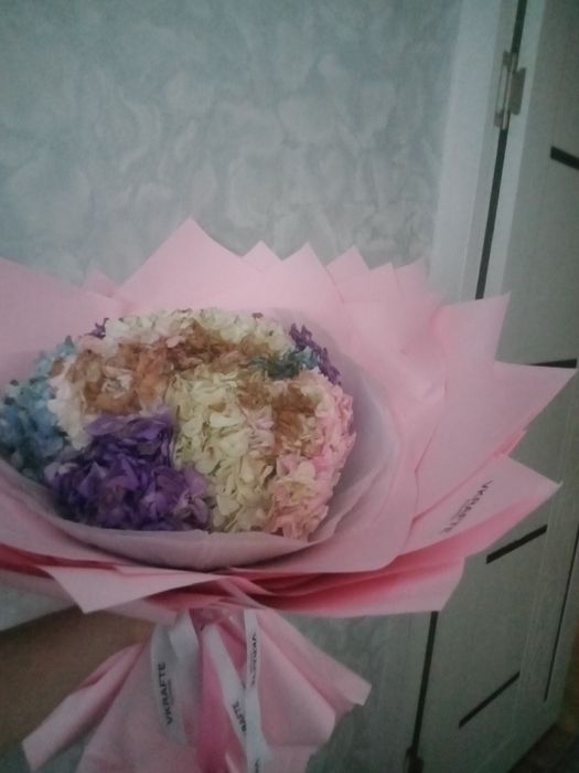 Гүл сатылады гүл сатылады