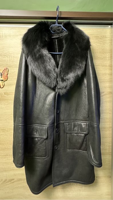 Haină din piele de miel cu blană