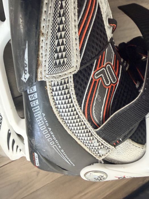 Patine gheata FILA marime reglabila Eu 35, 36,37,38
