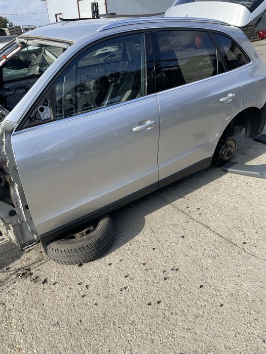 Usa stanga , dreapta  Audi Q5  2014