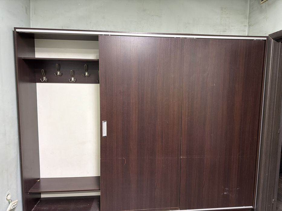 Шкаф купе , полки