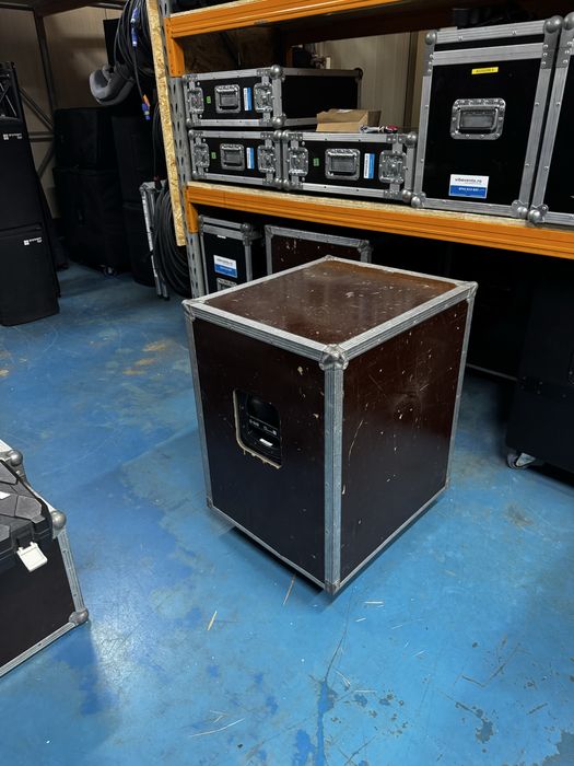Flightcase capace d&b audiotechnik Qsub